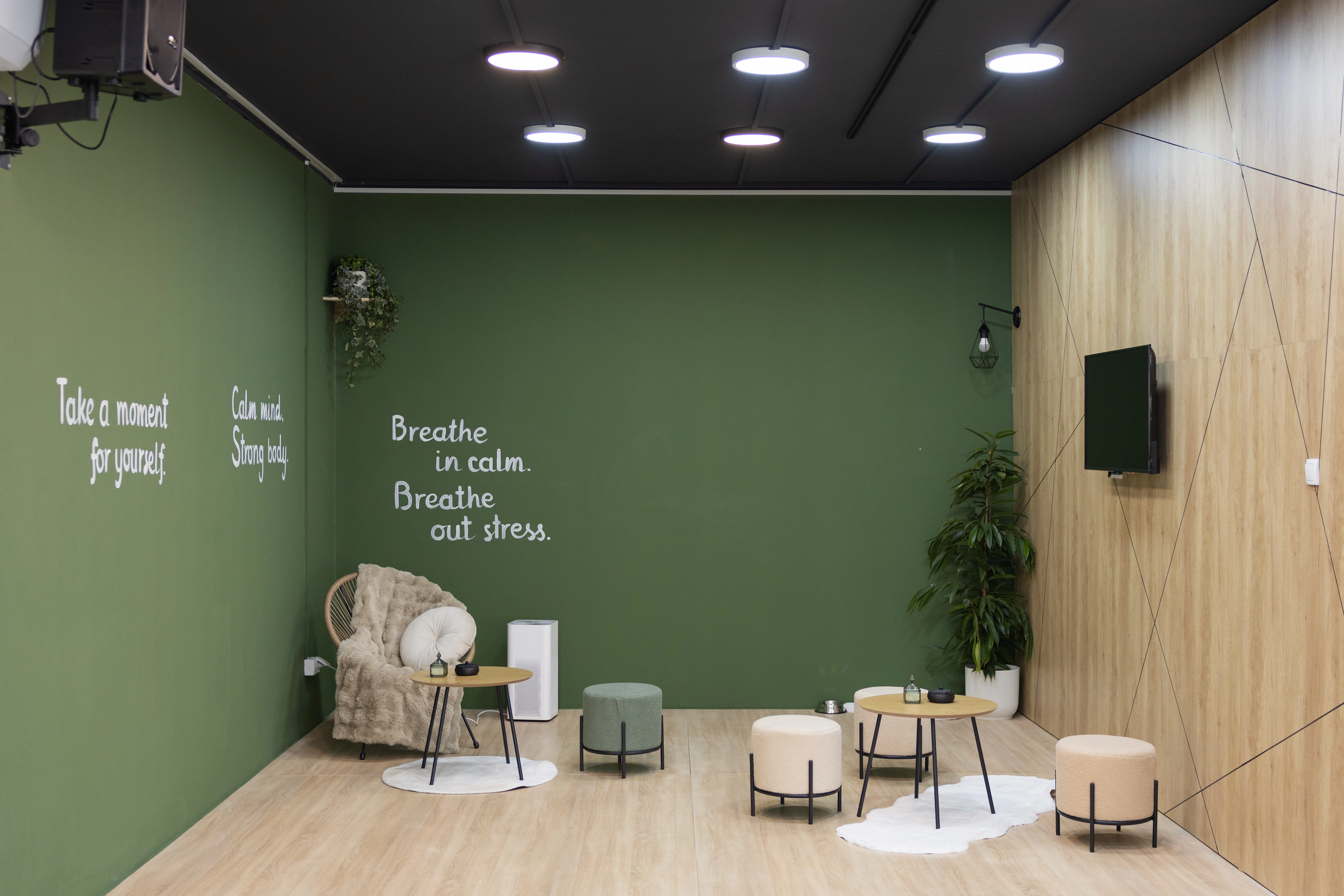 Reformer pilates za savršeno oblikovanje tela i istezanje