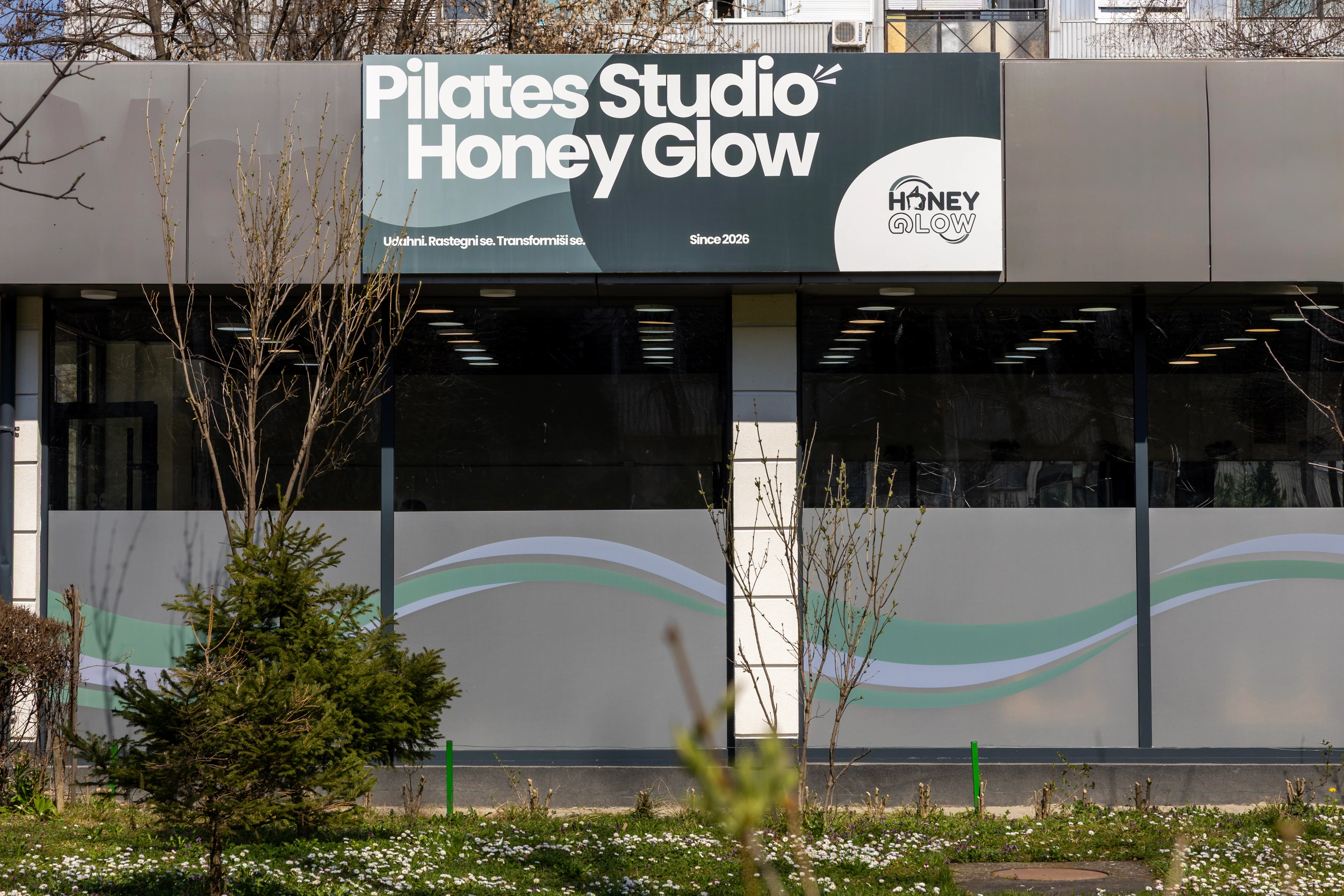 Reformer pilates za savršeno oblikovanje tela i istezanje